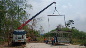 Laksamee.co .th บริการ รถเครนให้เช่า รถเฮี๊ยบให้เช่า รถเทรลเลอร์ให้เช่า แบบครบวงจร ราคาถูก 27