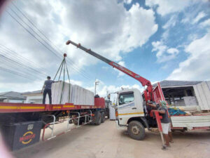 Laksamee.co .th บริการ รถเครนให้เช่า รถเฮี๊ยบให้เช่า รถเทรลเลอร์ให้เช่า แบบครบวงจร ราคาถูก 29